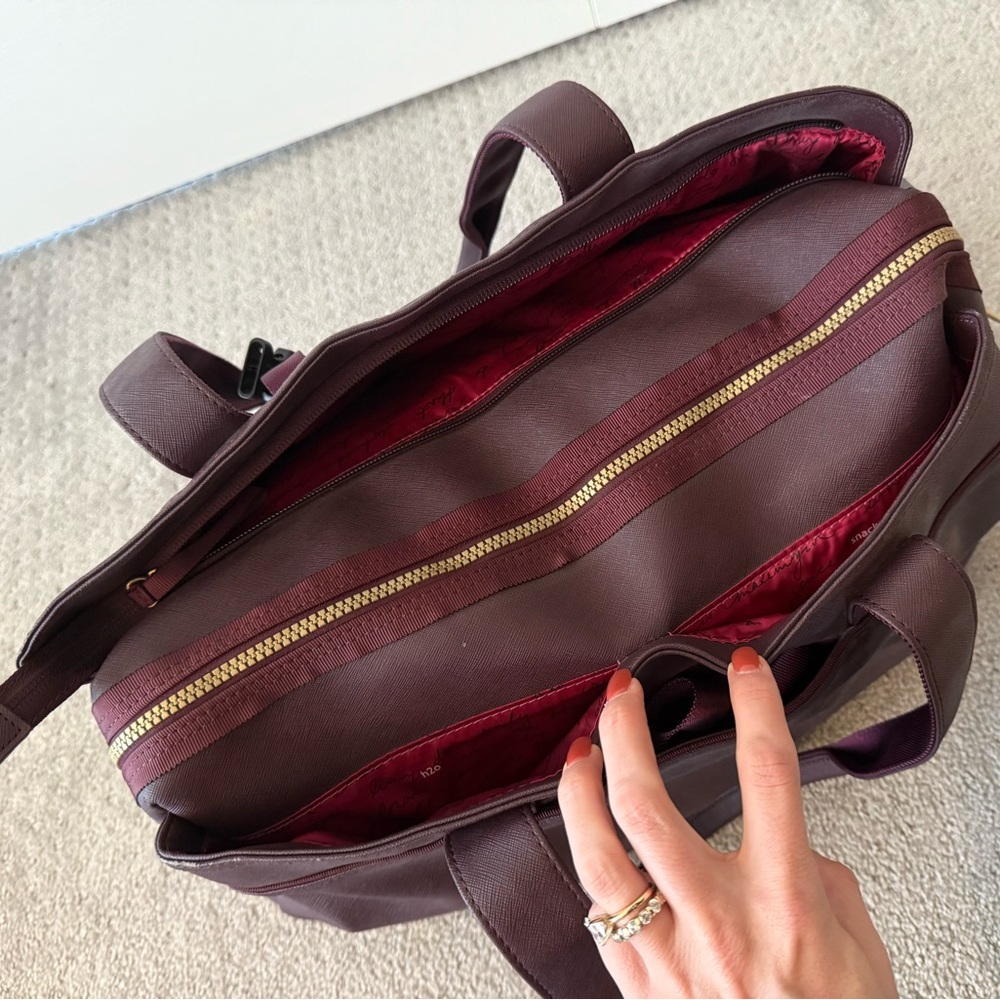 Lululemon OM the Day Burgundy bag with gold accents - Picture 7 of 11